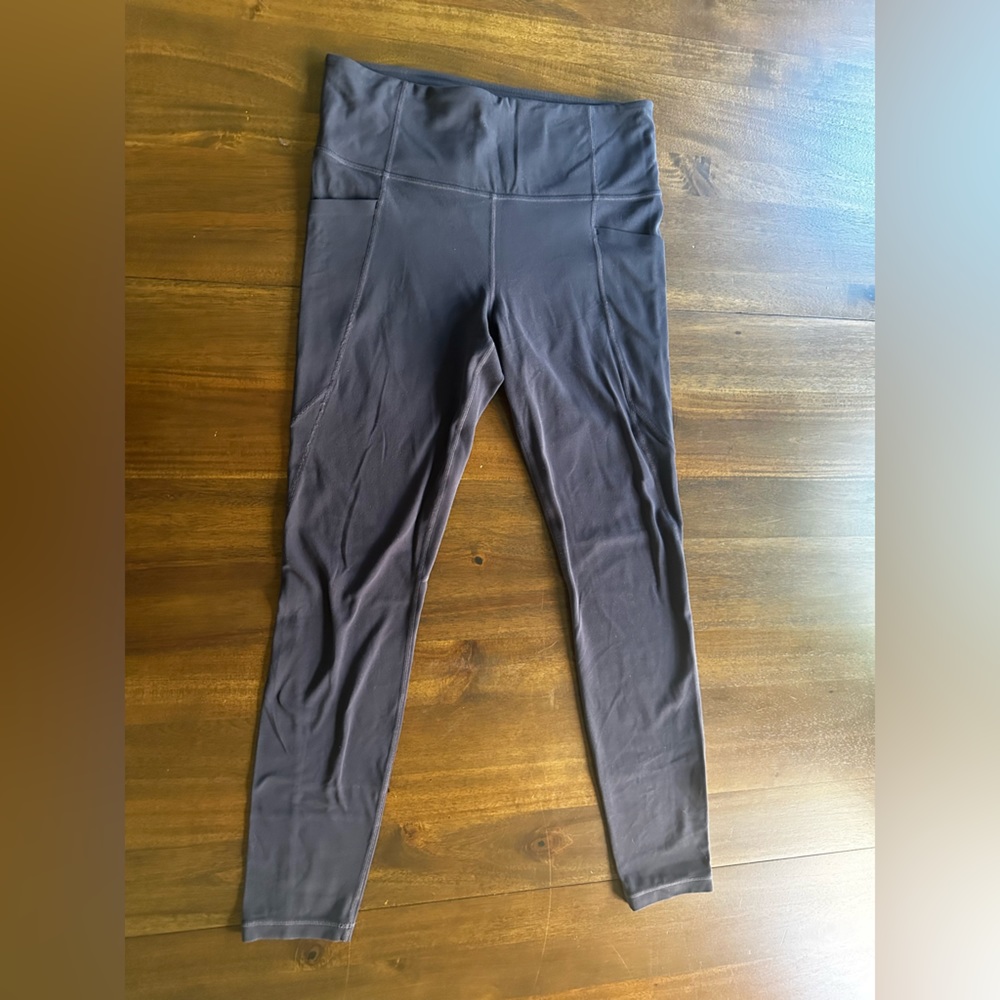 Women’s Athleta Navy Leggings Sz Medium